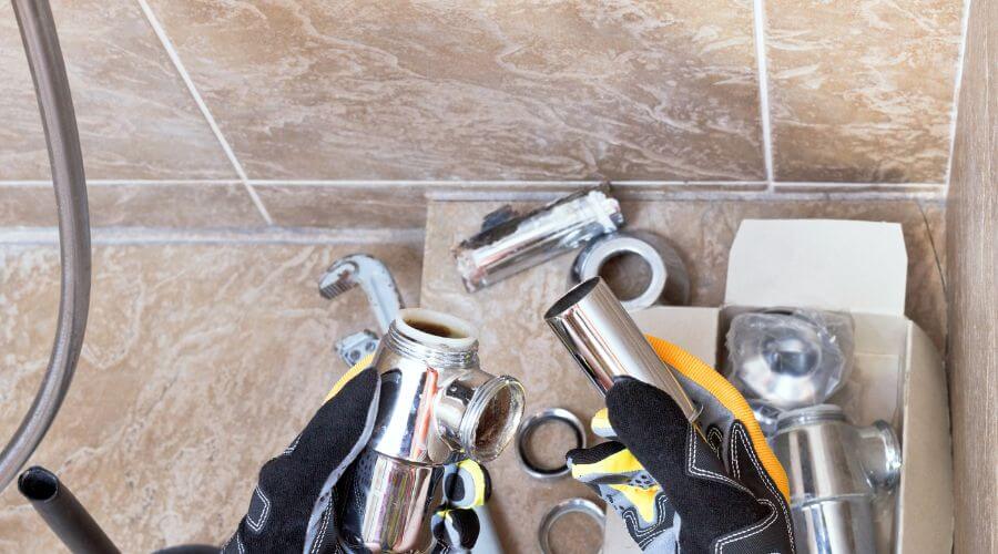 Professional gutter cleaning in Ogunquit, ME